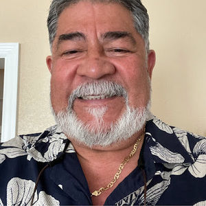 Meet your Posher, Luis